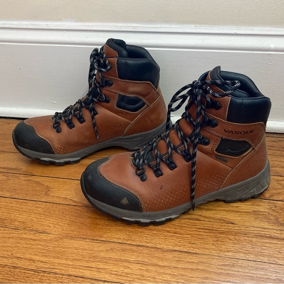 VASQUE St. Elias FG GTX Hiking Boots - Women's 9.5 / EU 41 - Picture 4 of 10